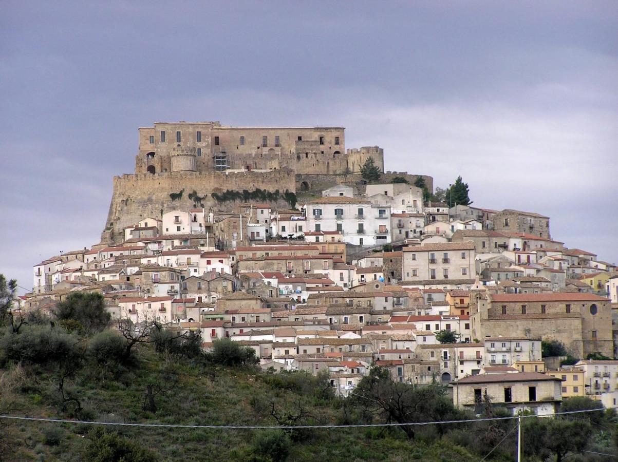Giro Di Vite Villa Rocca Imperiale Luaran gambar